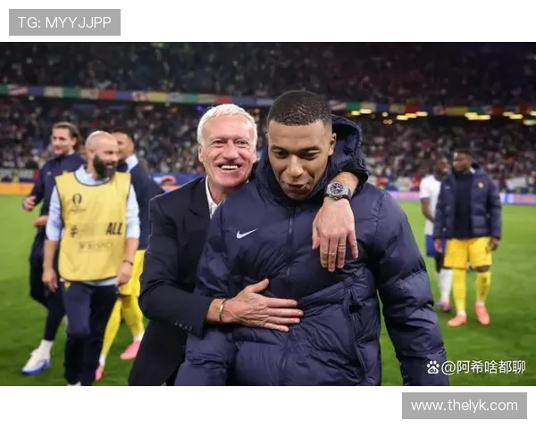 德尚:带姆巴佩登贝莱等星轻松团队意识强 德尚:带姆巴佩登贝莱等星轻松团队意识强